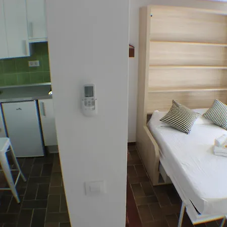 Agi Porthos Apartman *